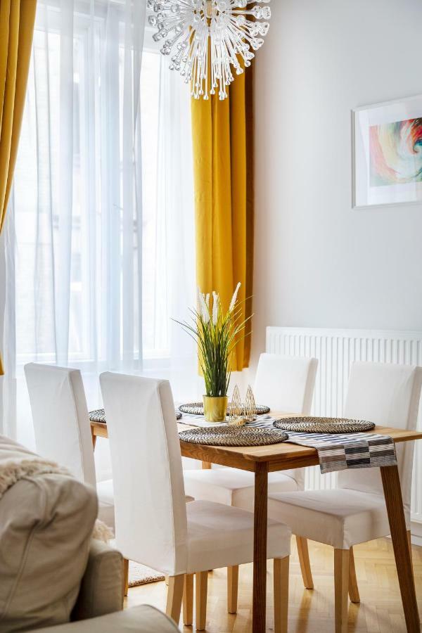Exclusive Downtown Bella Apartamento *